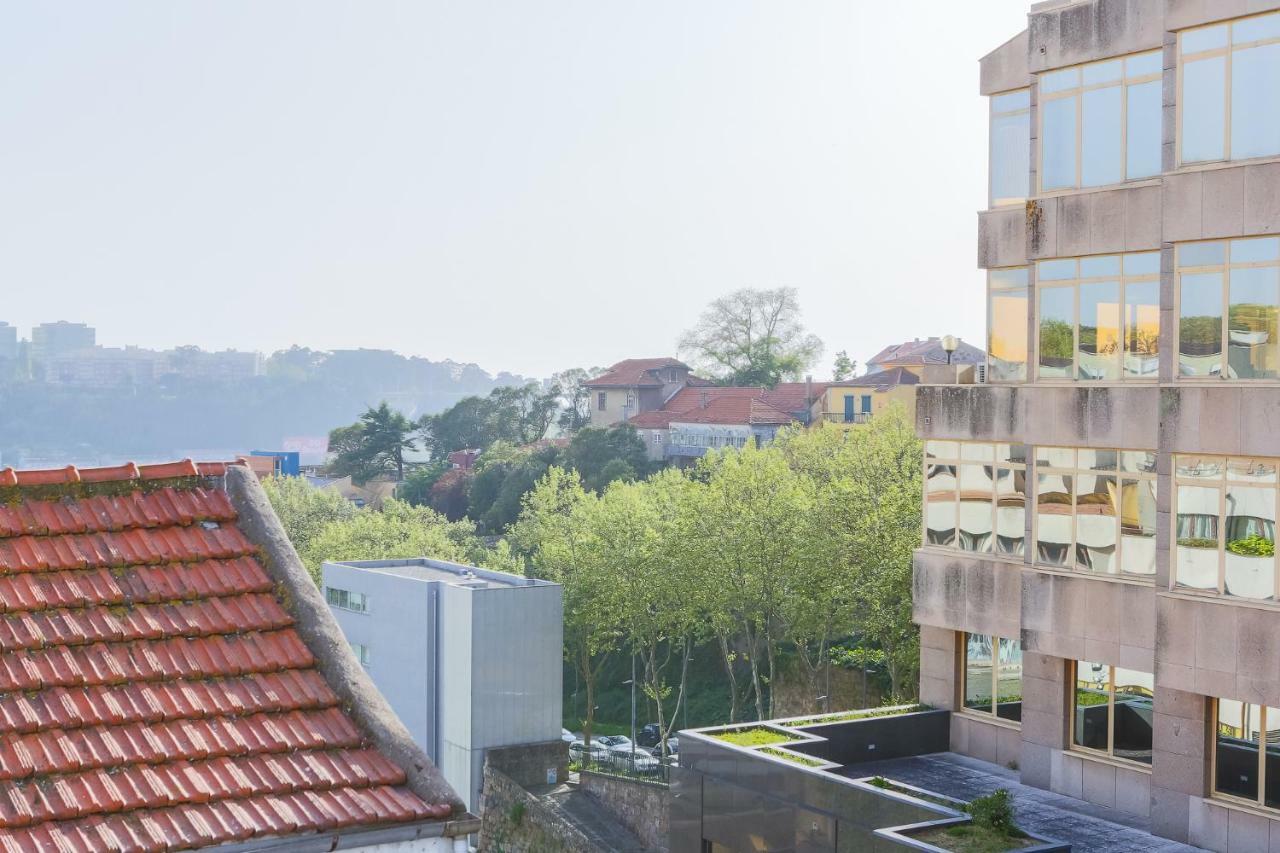 Macario Wood House Apartment Porto Bagian luar foto